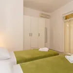 Apartman Comfortable Modern With Shaded Patio